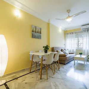 Cyv Centrally Located 1 Bed 1 Bath Near The , Fuengirola España
